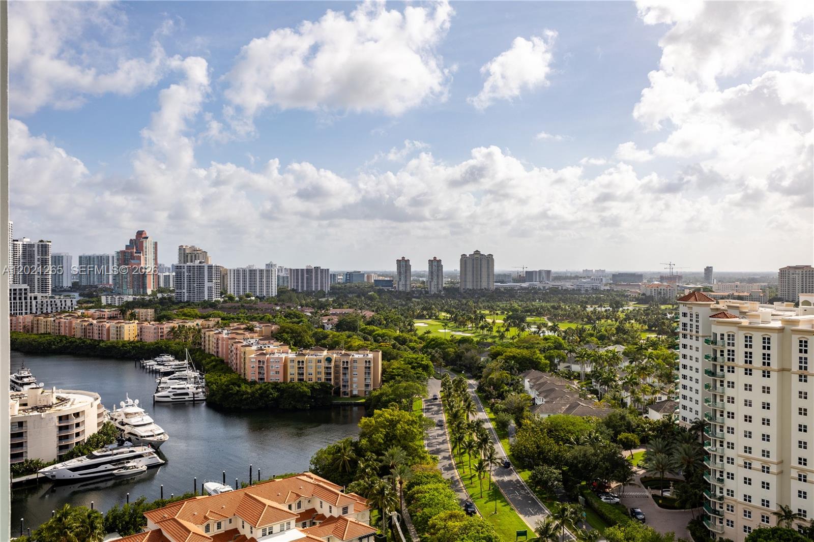 19955 NE 38th #2106 Aventura, FL 33180