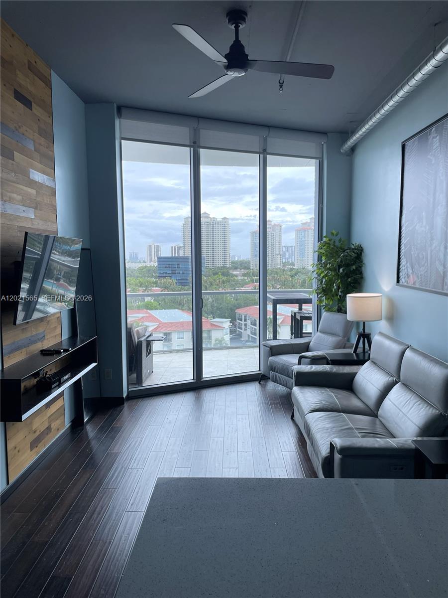 image Uptown Marina Lofts11