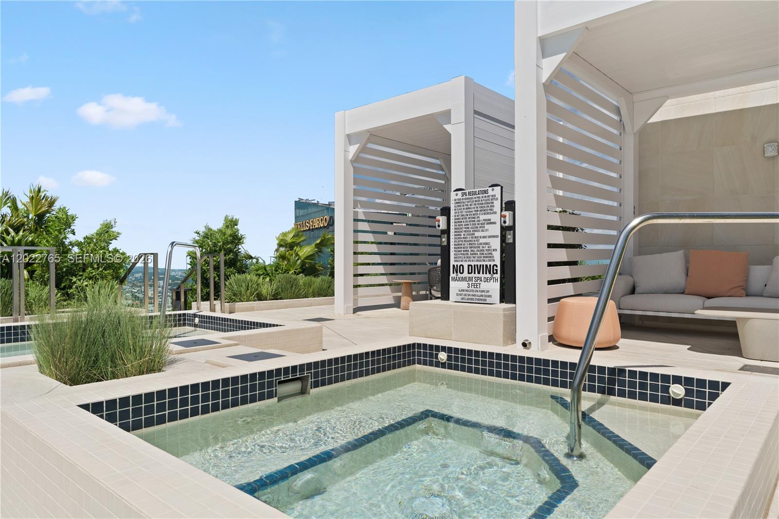 300 Biscayne Blvd Way #1802 Miami, FL 33131