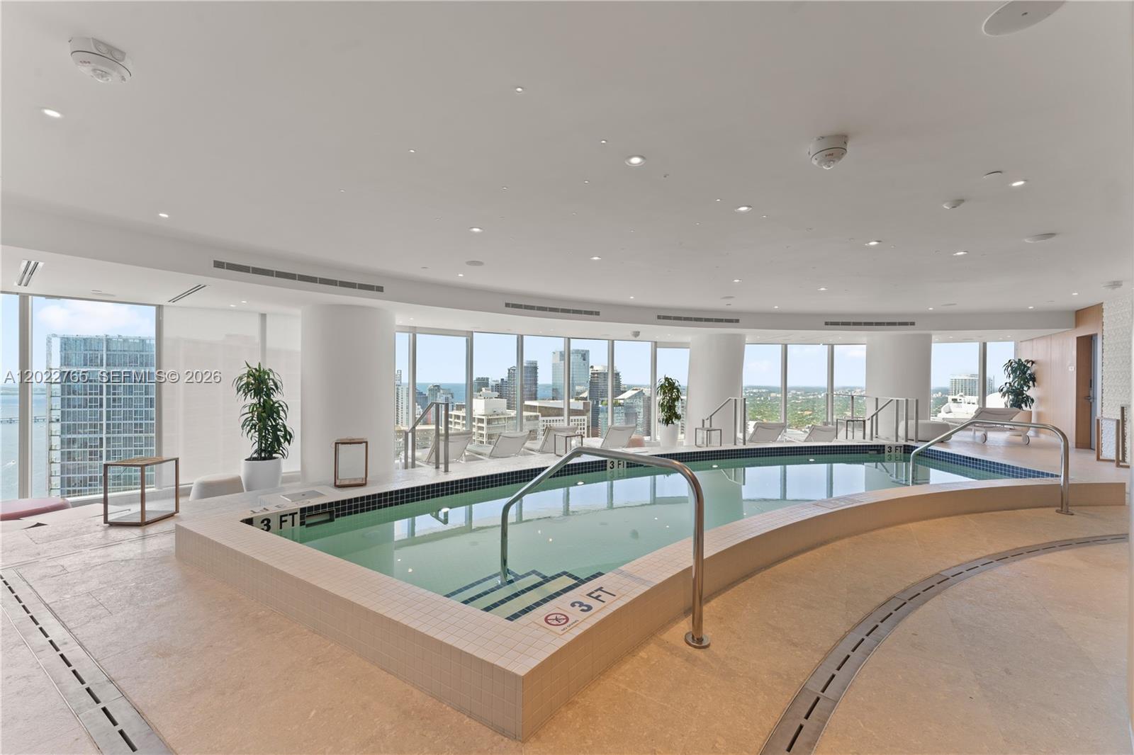 300 Biscayne Blvd Way #1802 Miami, FL 33131
