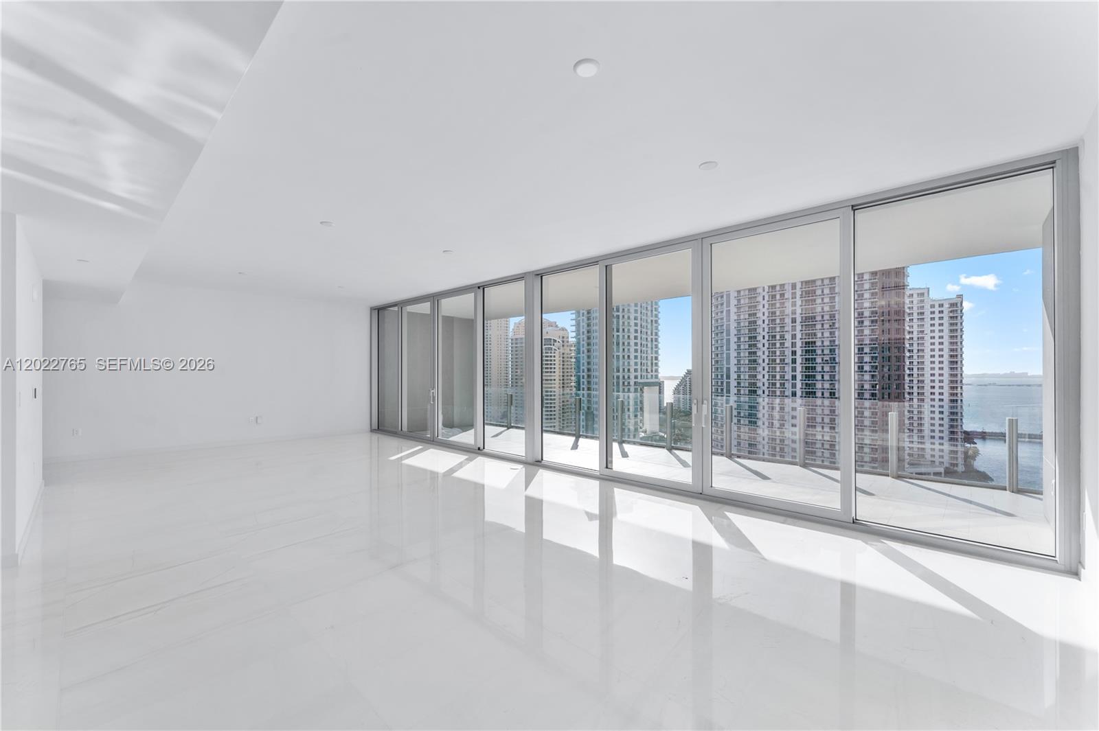 300 Biscayne Blvd Way #1802 Miami, FL 33131