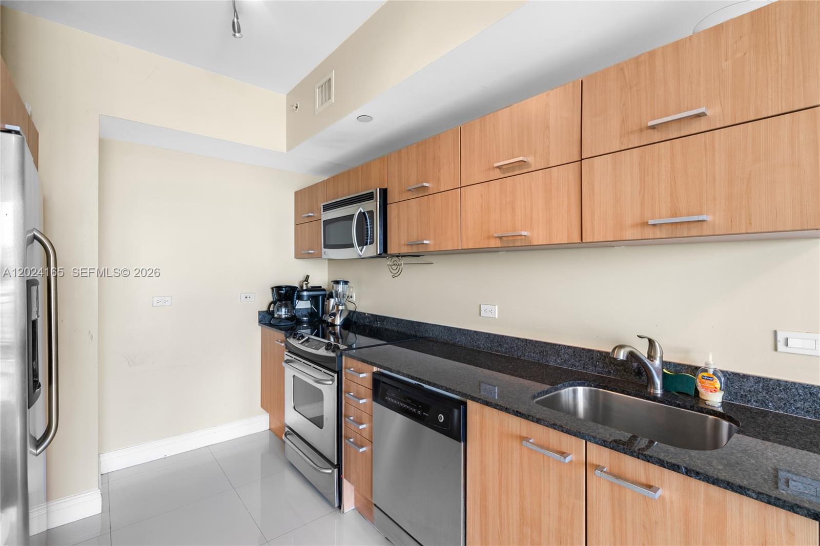 350 S Miami Ave #2515 Miami, FL 33130