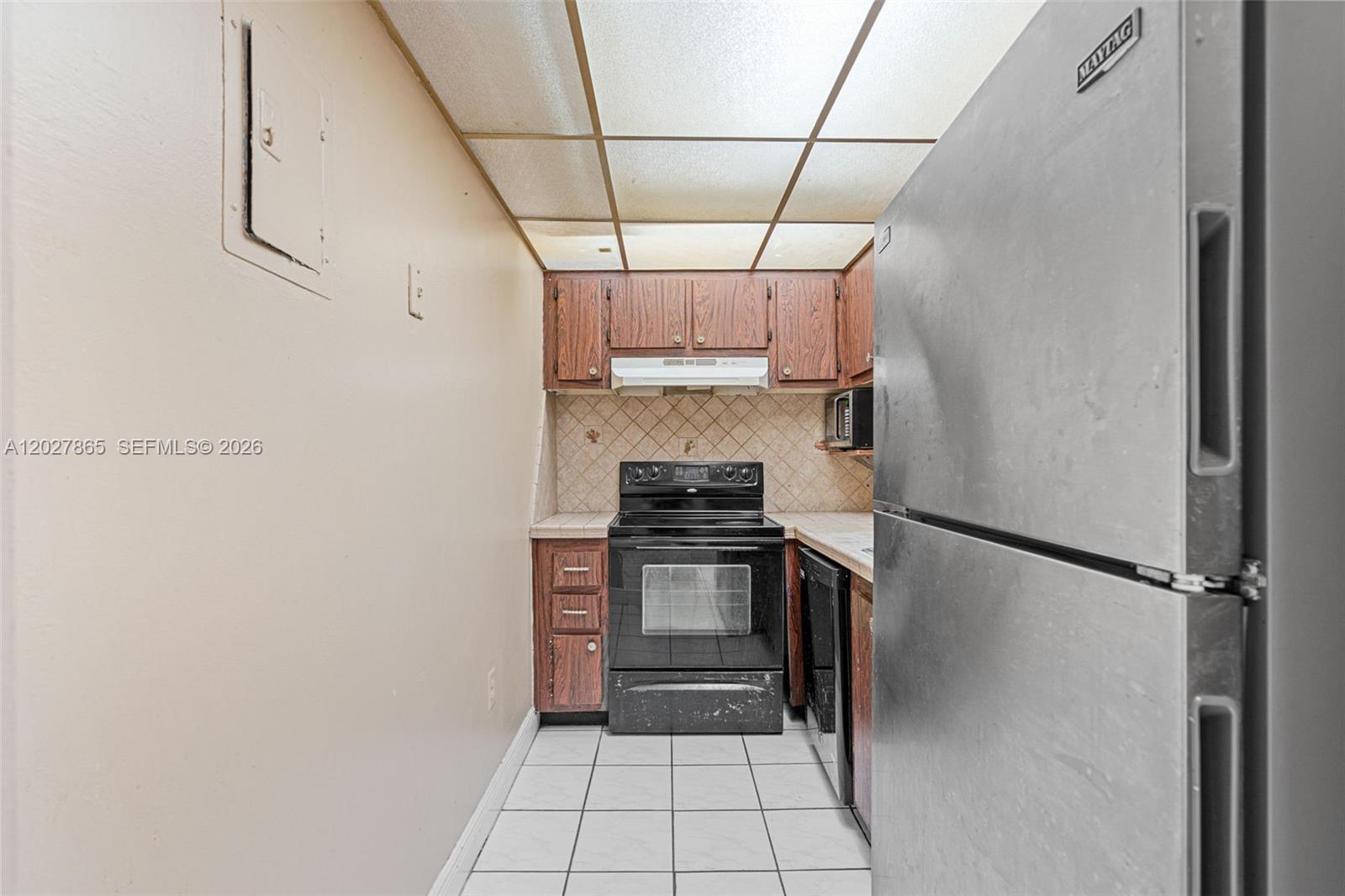 4713 NW 7th St #404-1 Miami, FL 33126