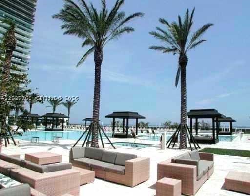 image Beach Club 316