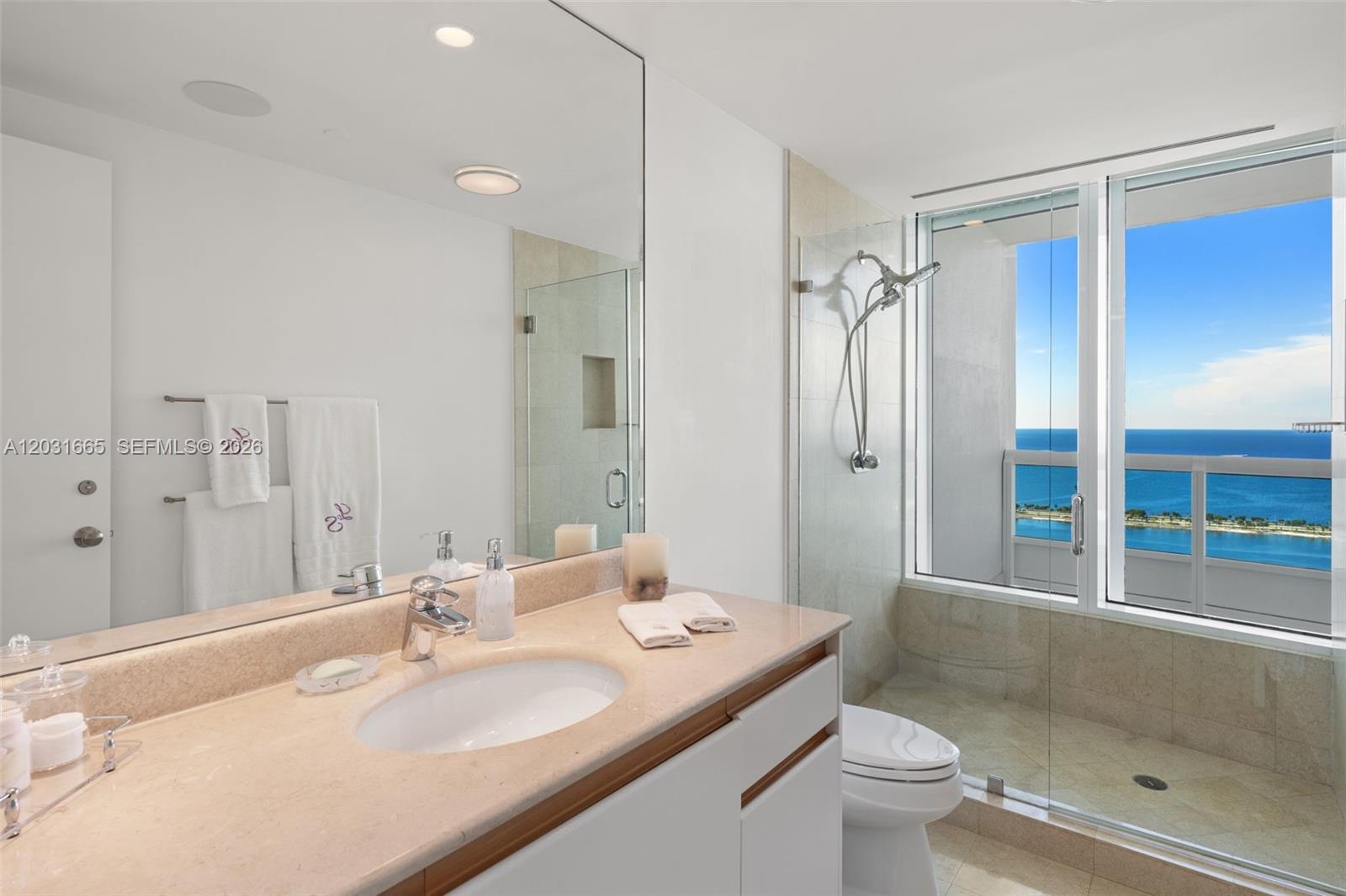 1643 Brickell Ave #4102 Miami, FL 33129
