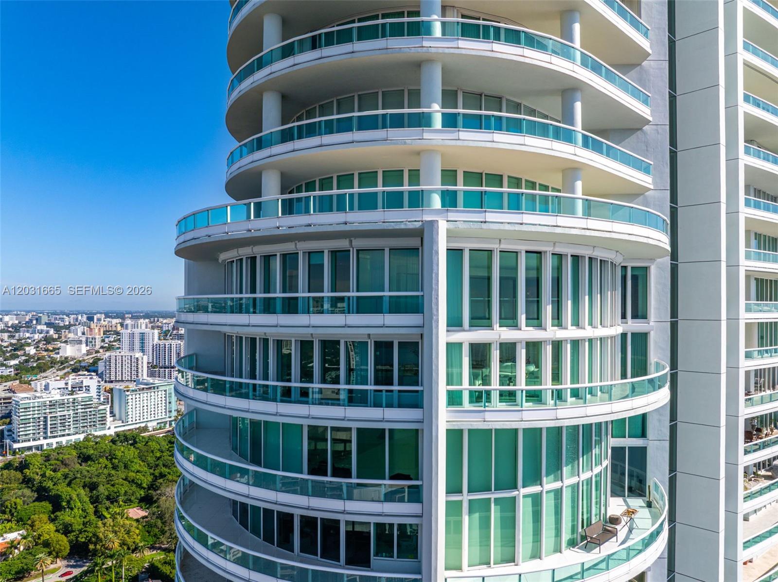 1643 Brickell Ave #4102 Miami, FL 33129