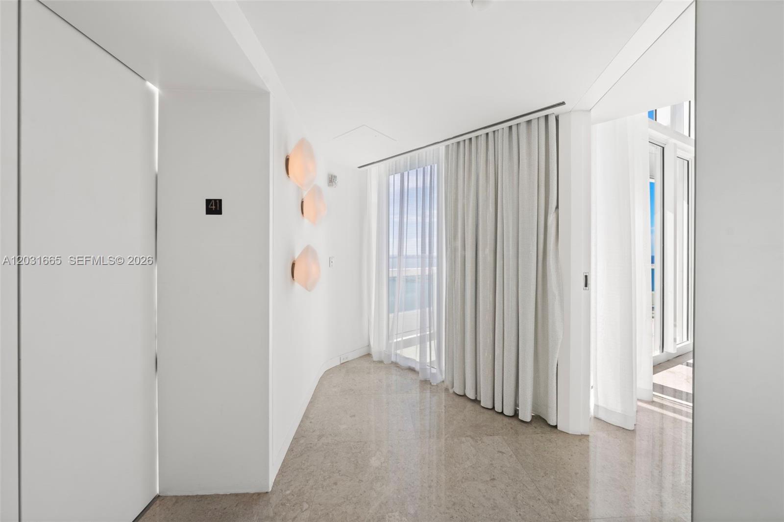 1643 Brickell Ave #4102 Miami, FL 33129