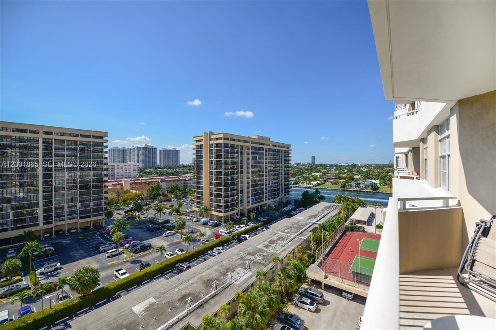 1985 S Ocean Dr #4G Hallandale Beach, FL 33009