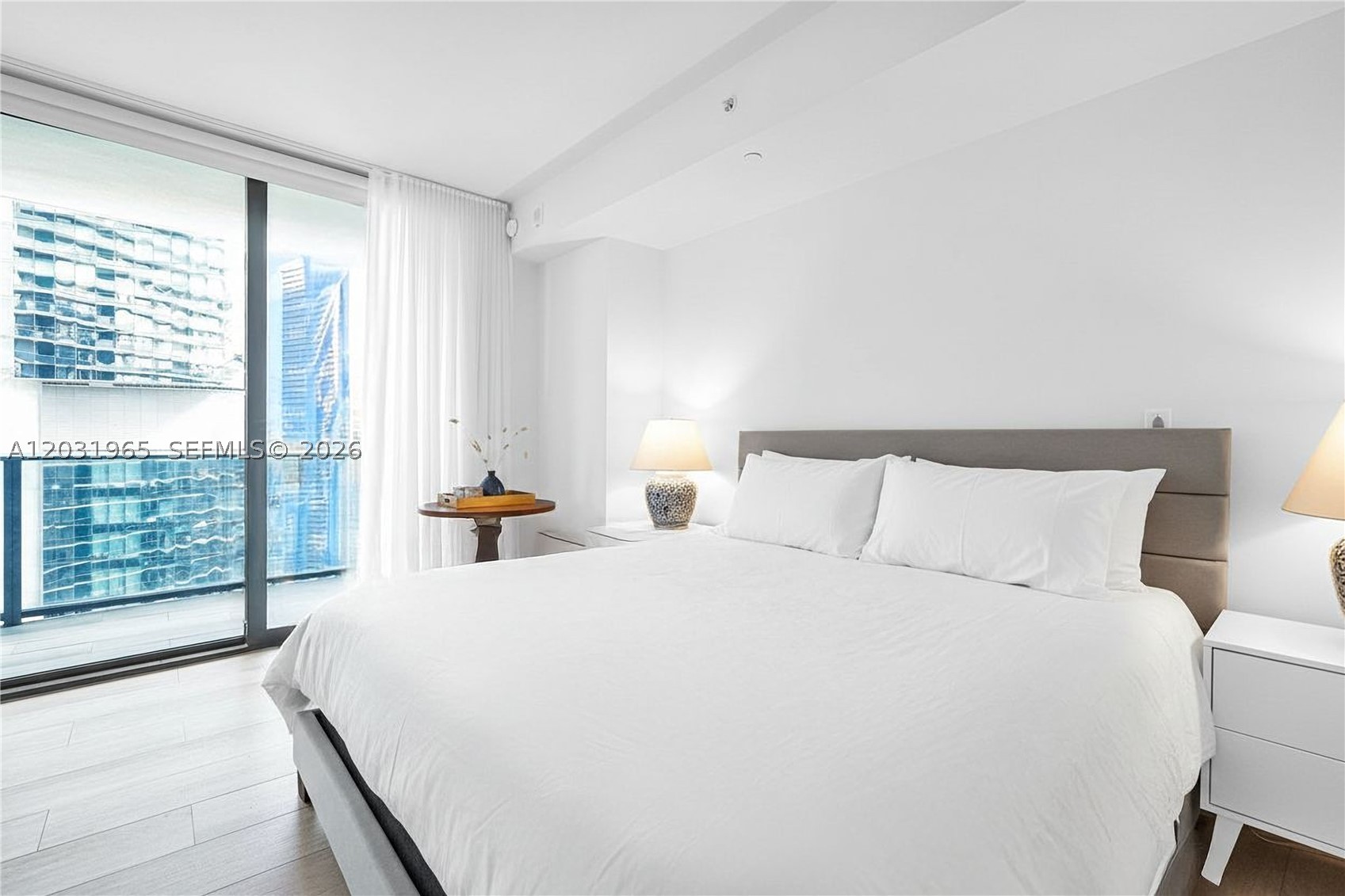 image Brickell Heights East14