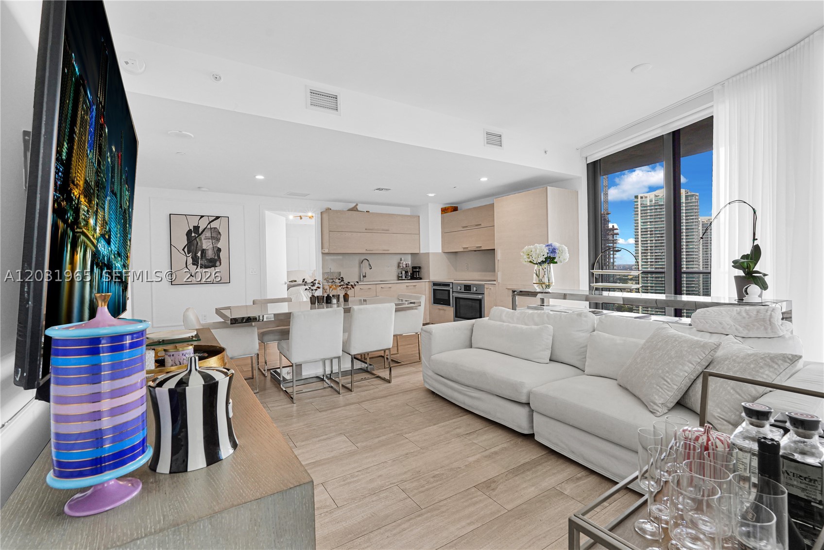 image Brickell Heights East5