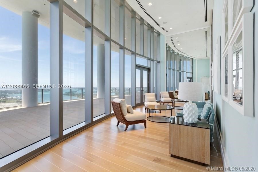 image Ritz-Carlton Sunny Isles Beach3