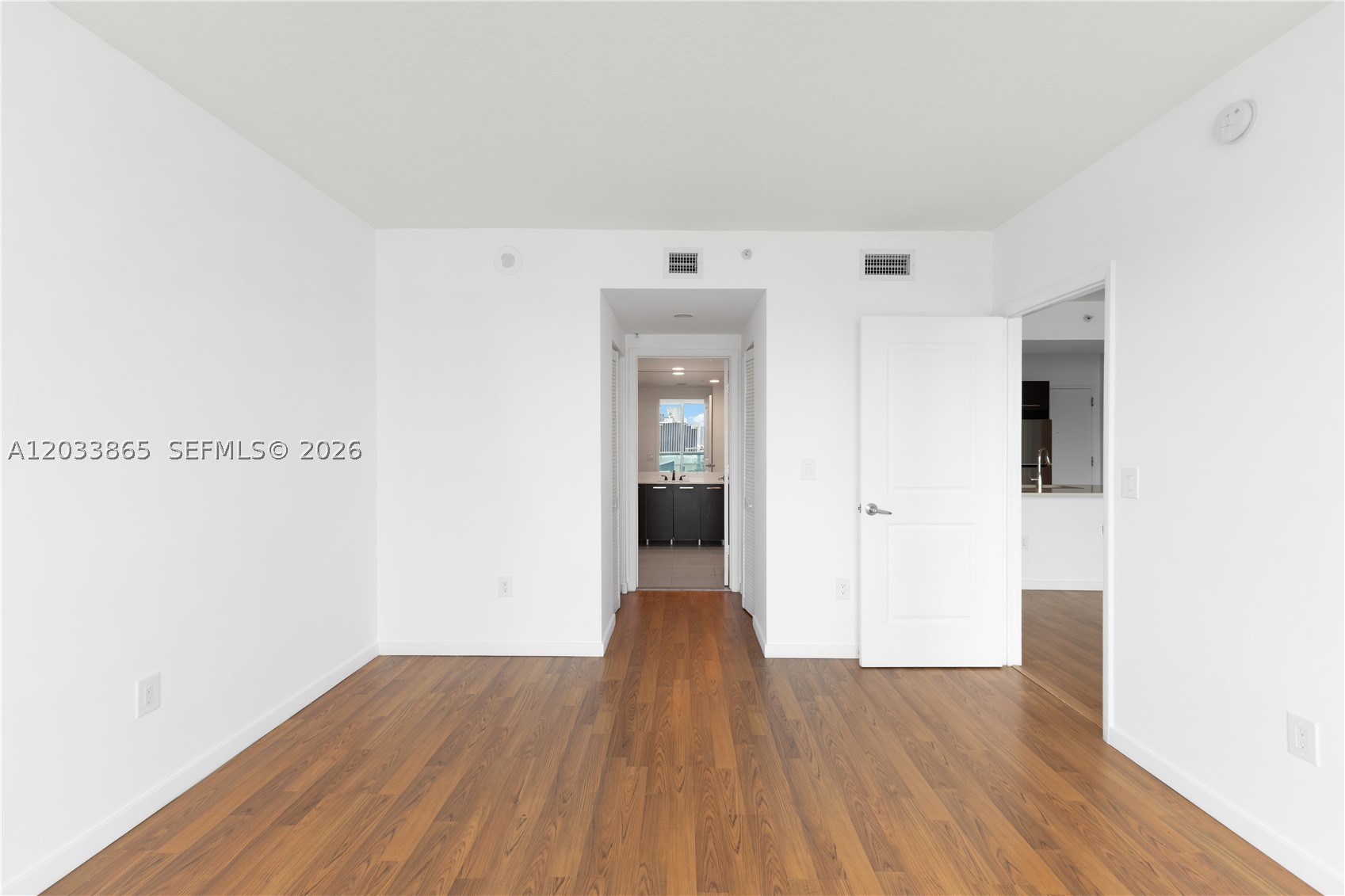 image Gallery Art Condos11