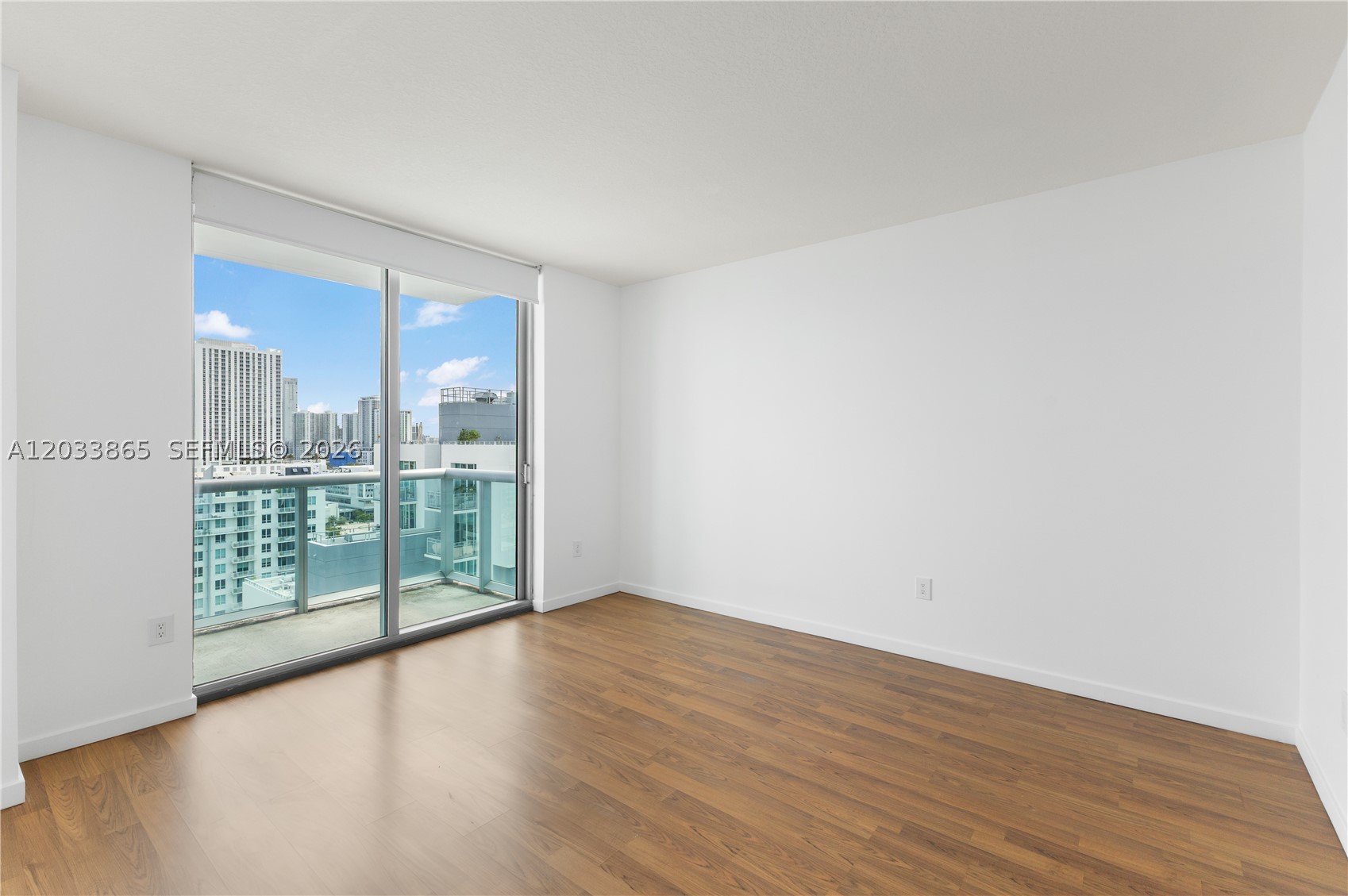 image Gallery Art Condos12
