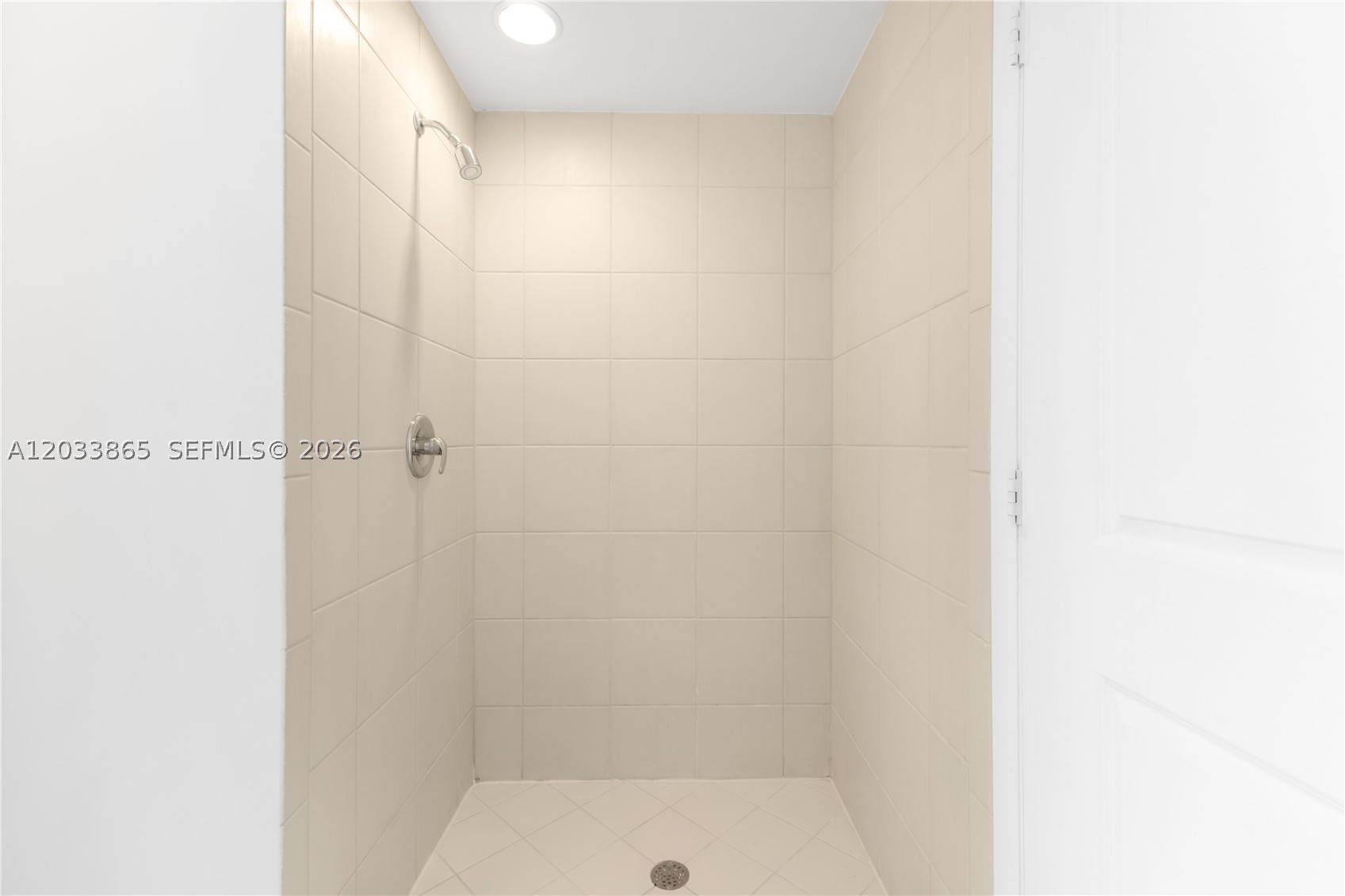 image Gallery Art Condos18