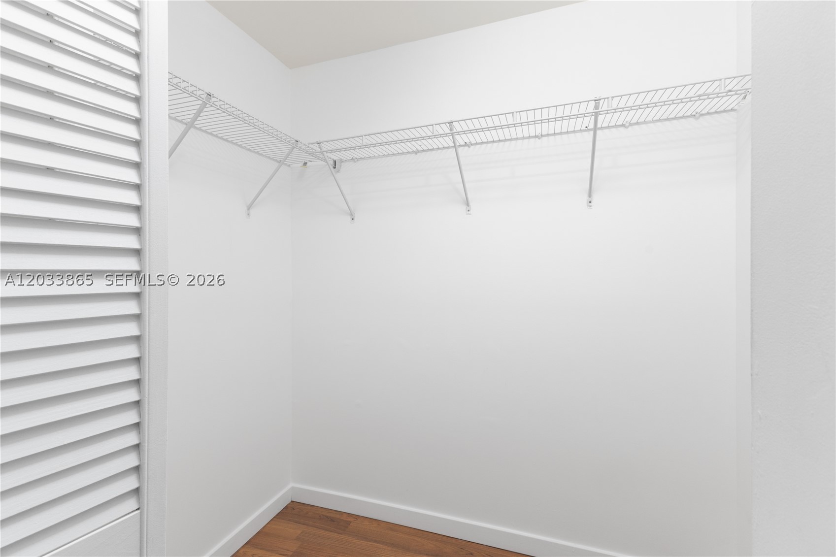 image Gallery Art Condos19