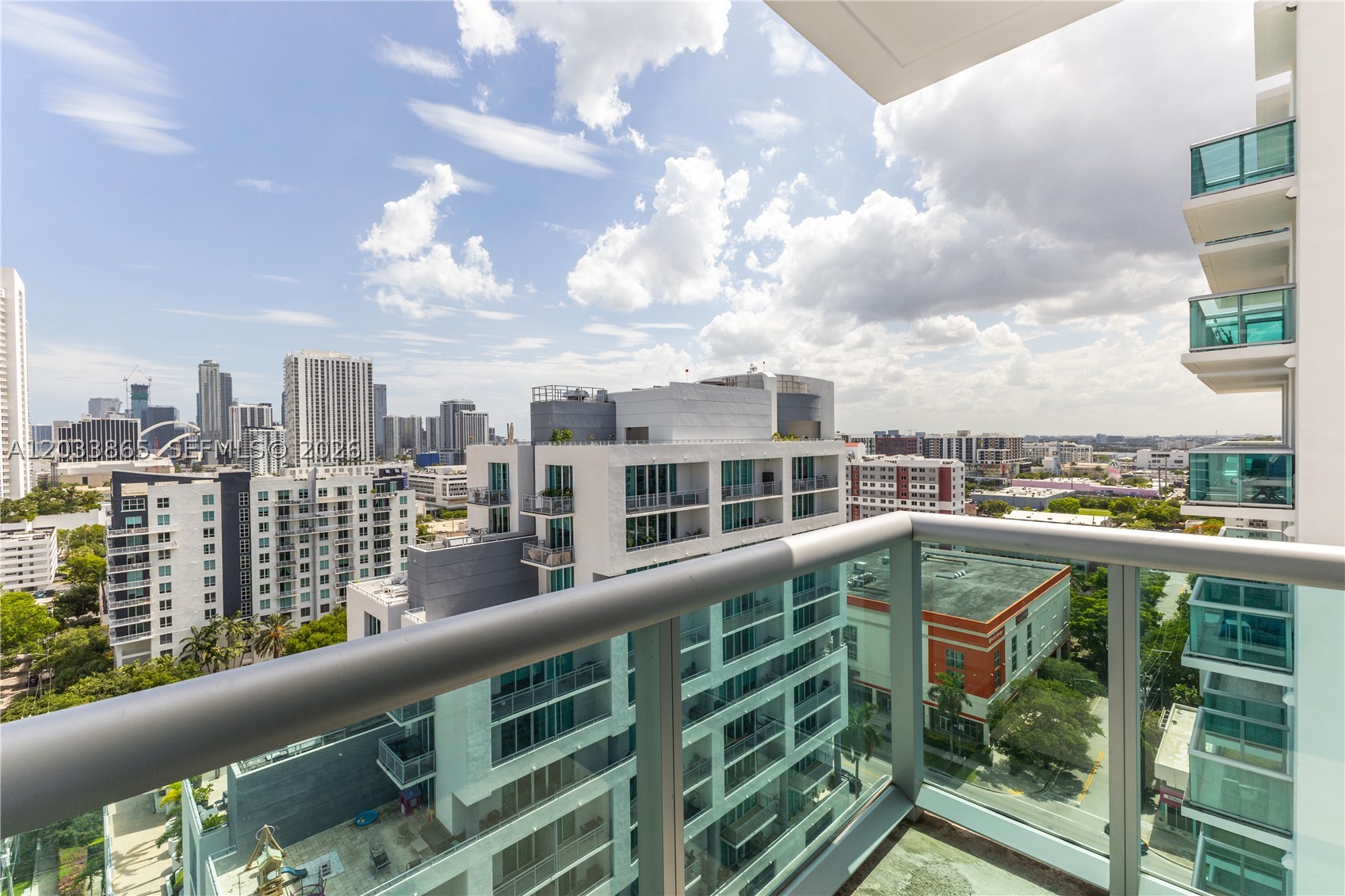image Gallery Art Condos24