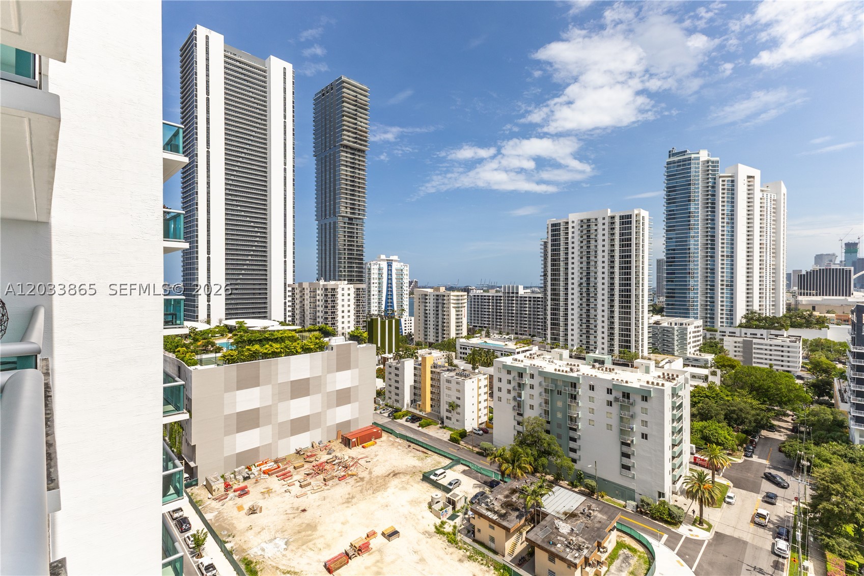 image Gallery Art Condos28