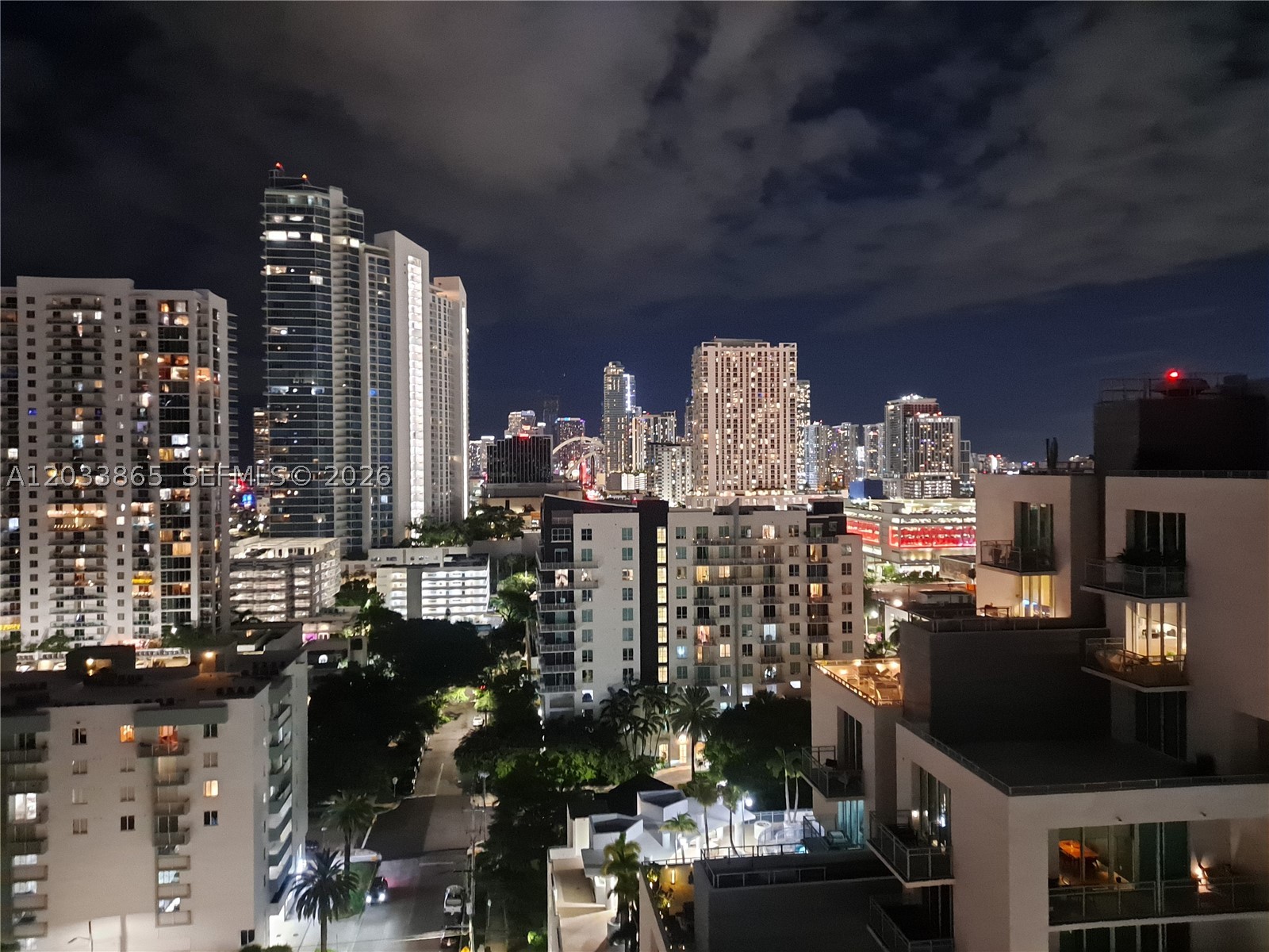 image Gallery Art Condos29
