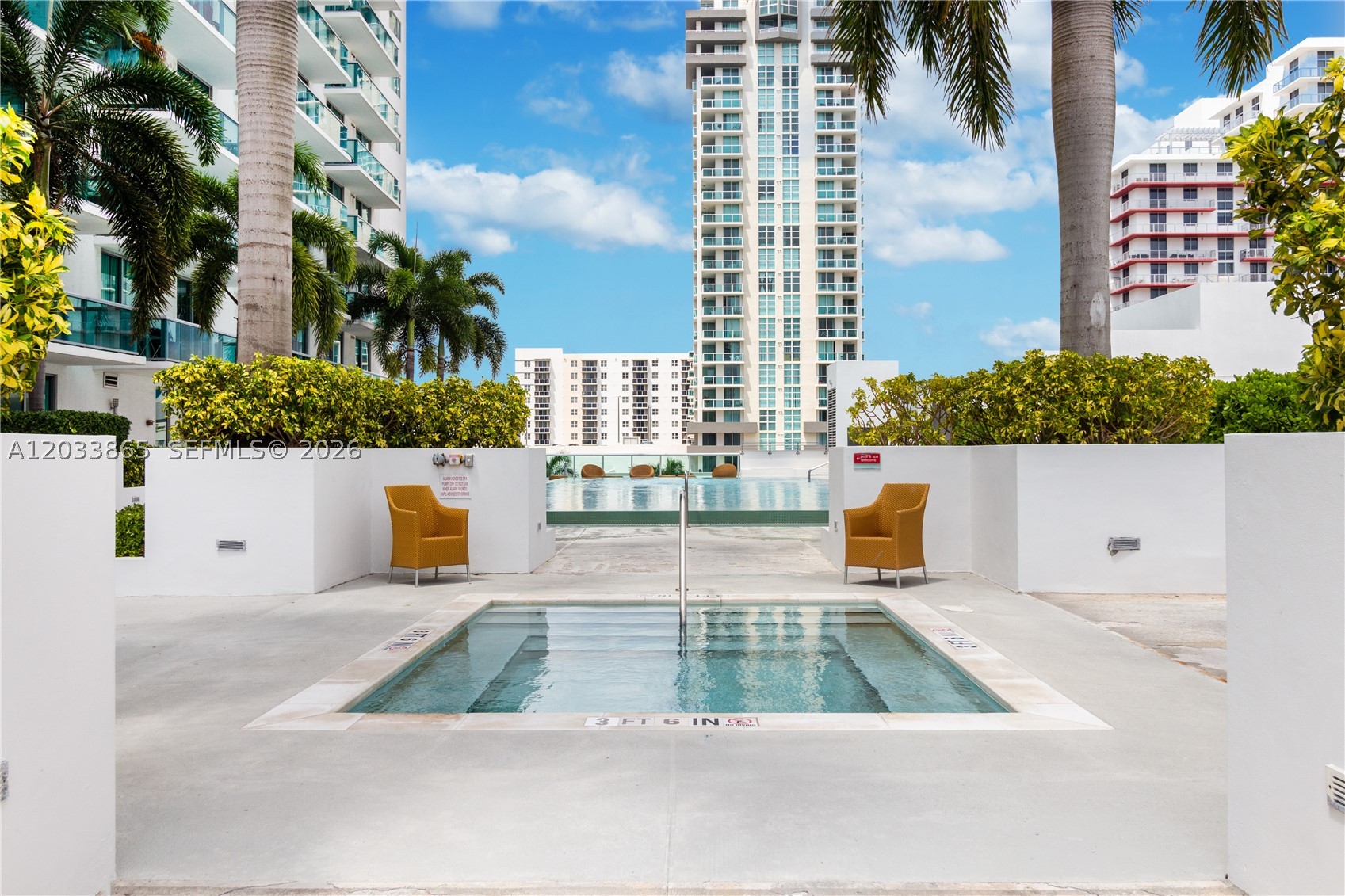 image Gallery Art Condos33
