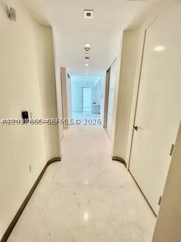 image Jade Signature29