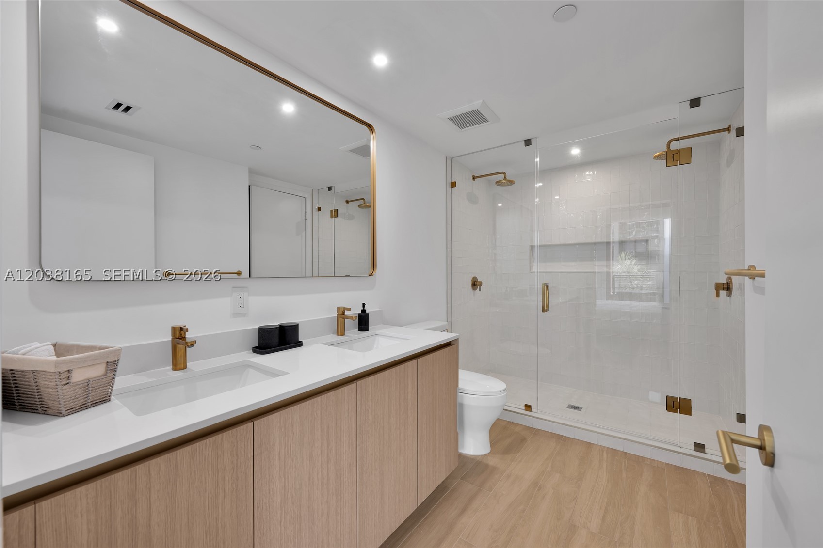 image The Standard Residences Midtown Miami9