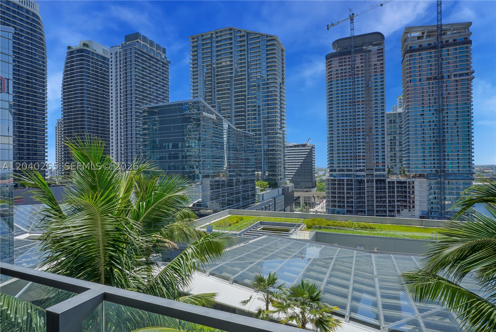 68 SE 6th St #1004 Miami, FL 33131