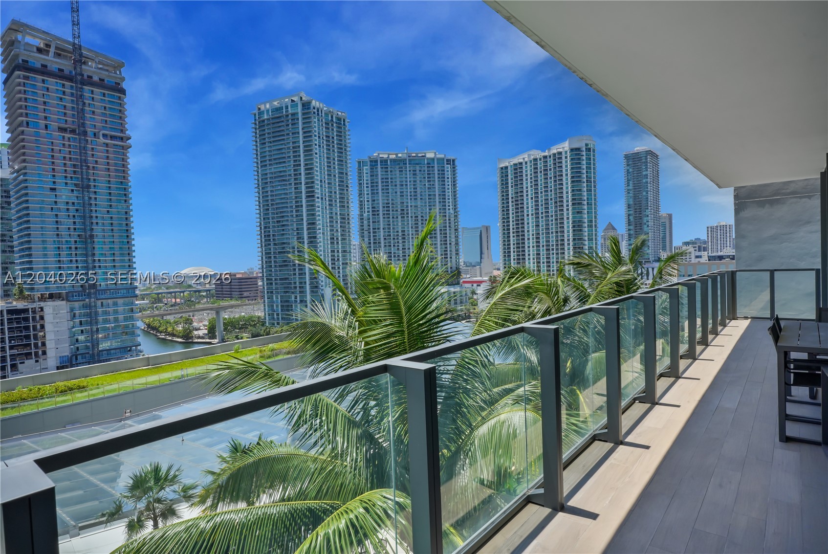 68 SE 6th St #1004 Miami, FL 33131
