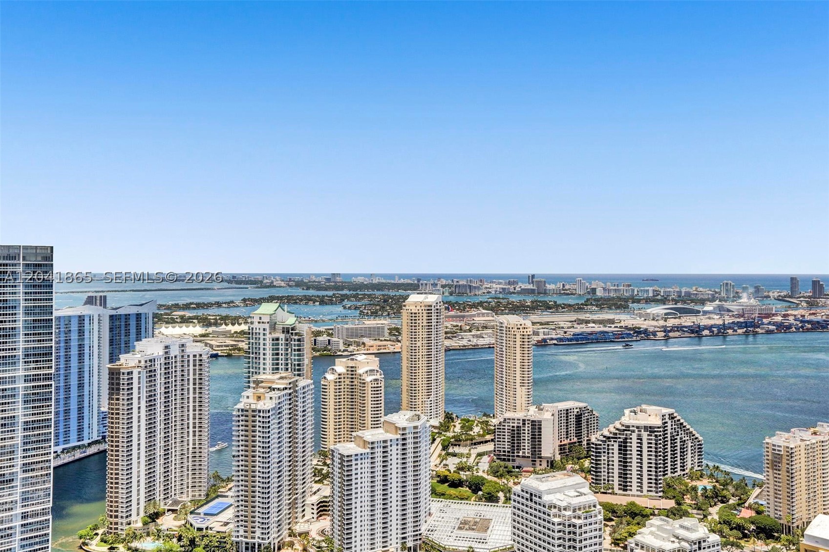 950 Brickell Bay Dr #5608 Miami, FL 33131