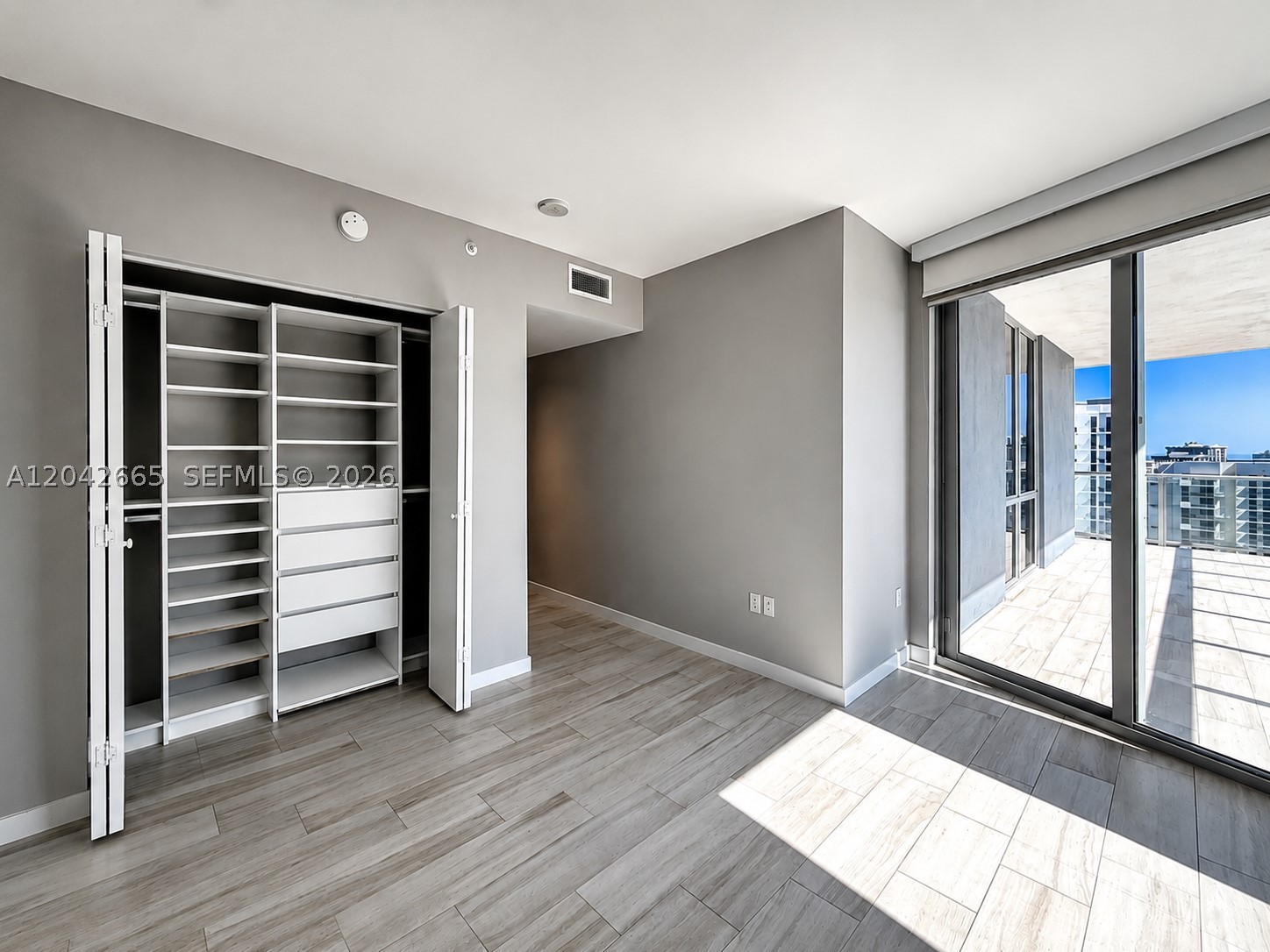 image Brickell Ten2