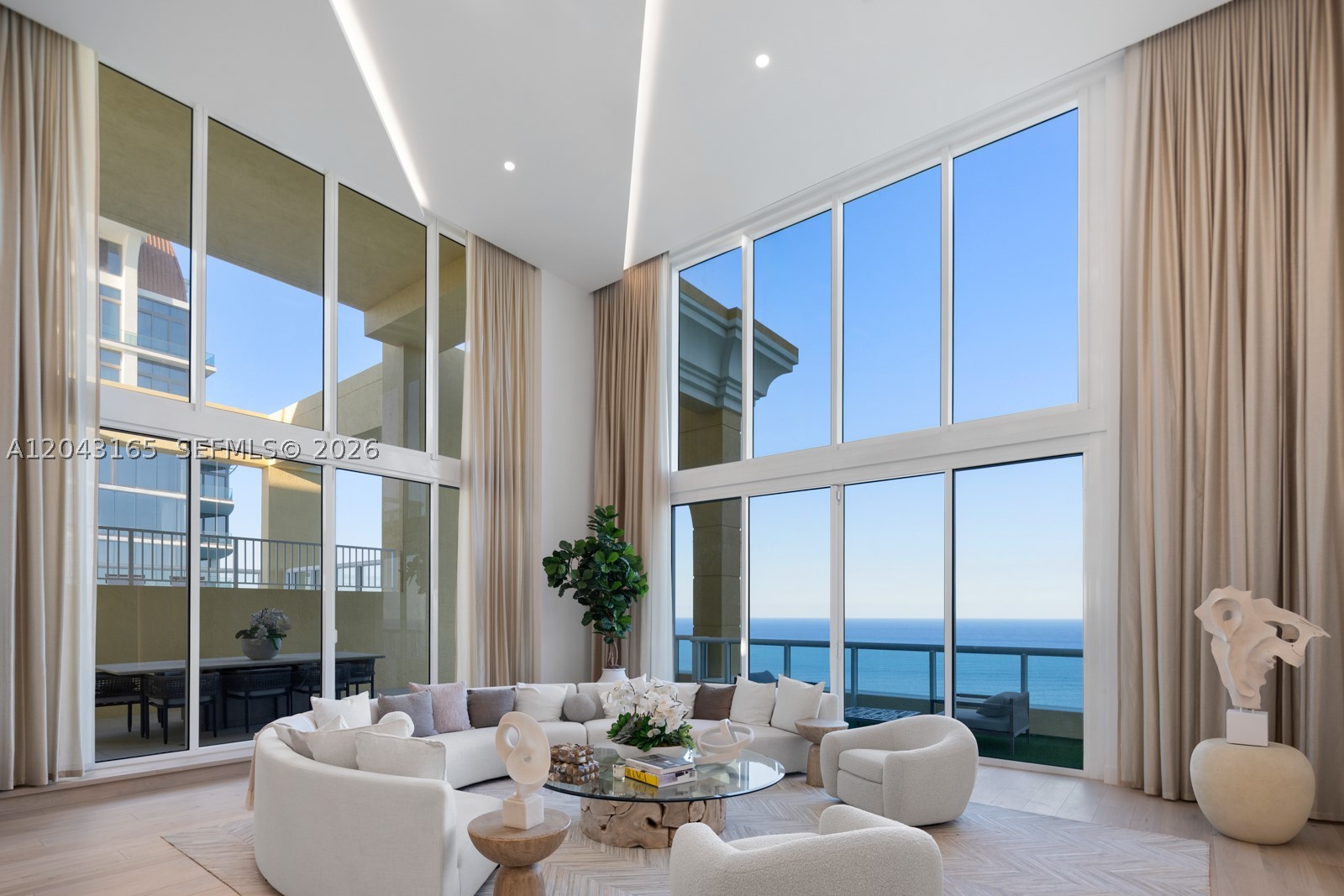 17875 Collins Ave #PH5002 Sunny Isles Beach, FL 33160