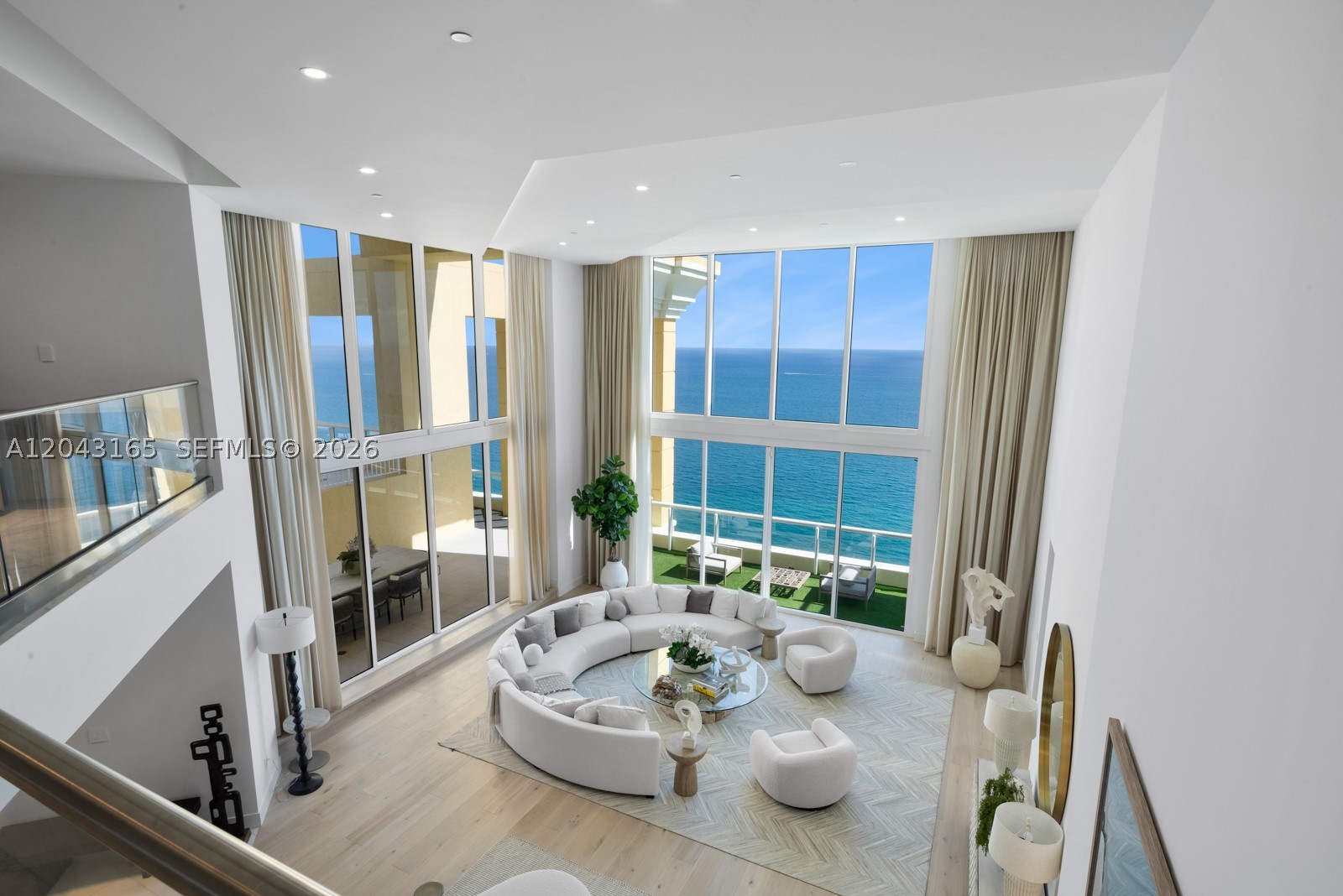 image Acqualina Residences106