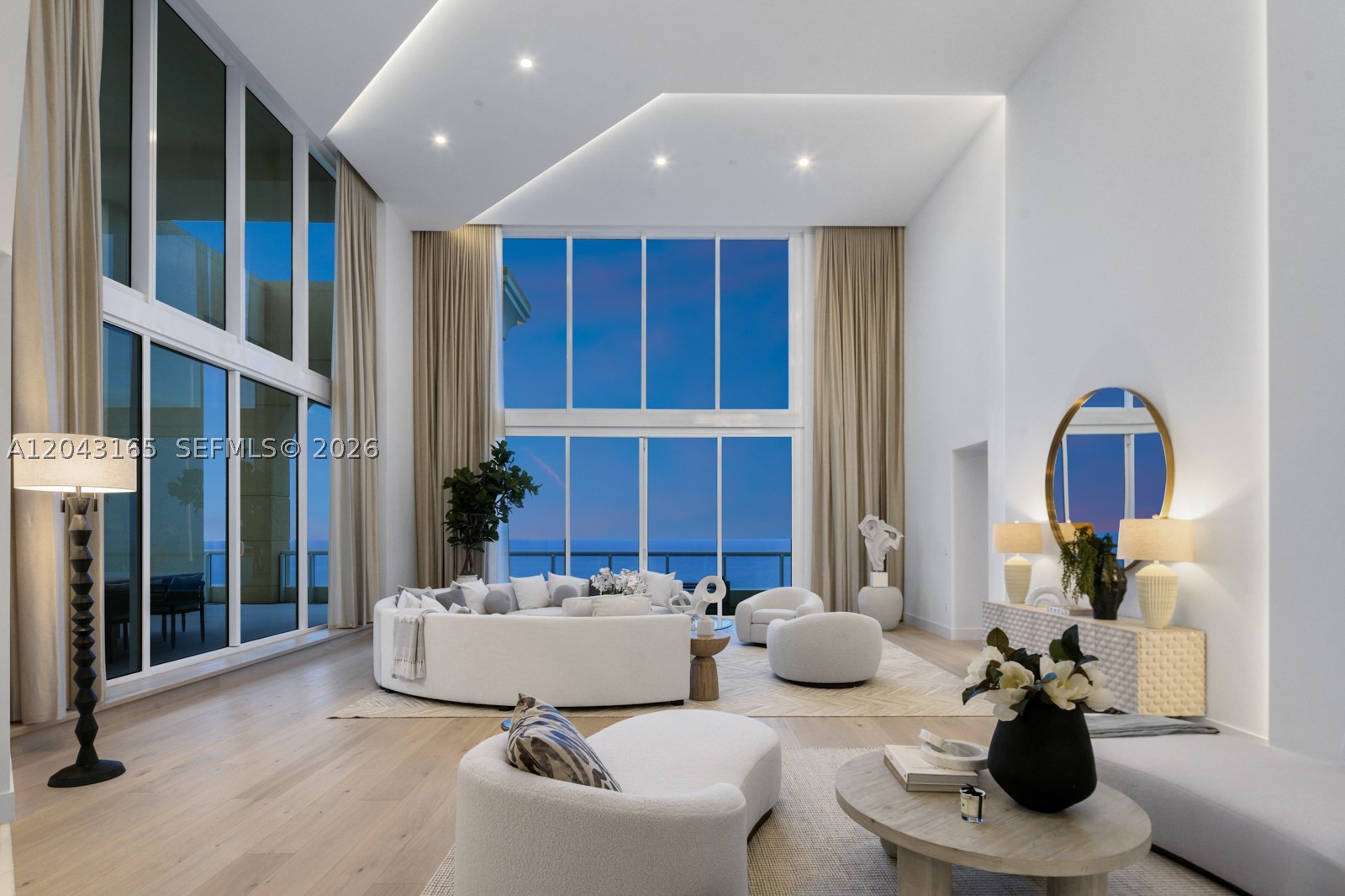 17875 Collins Ave #PH5002 Sunny Isles Beach, FL 33160