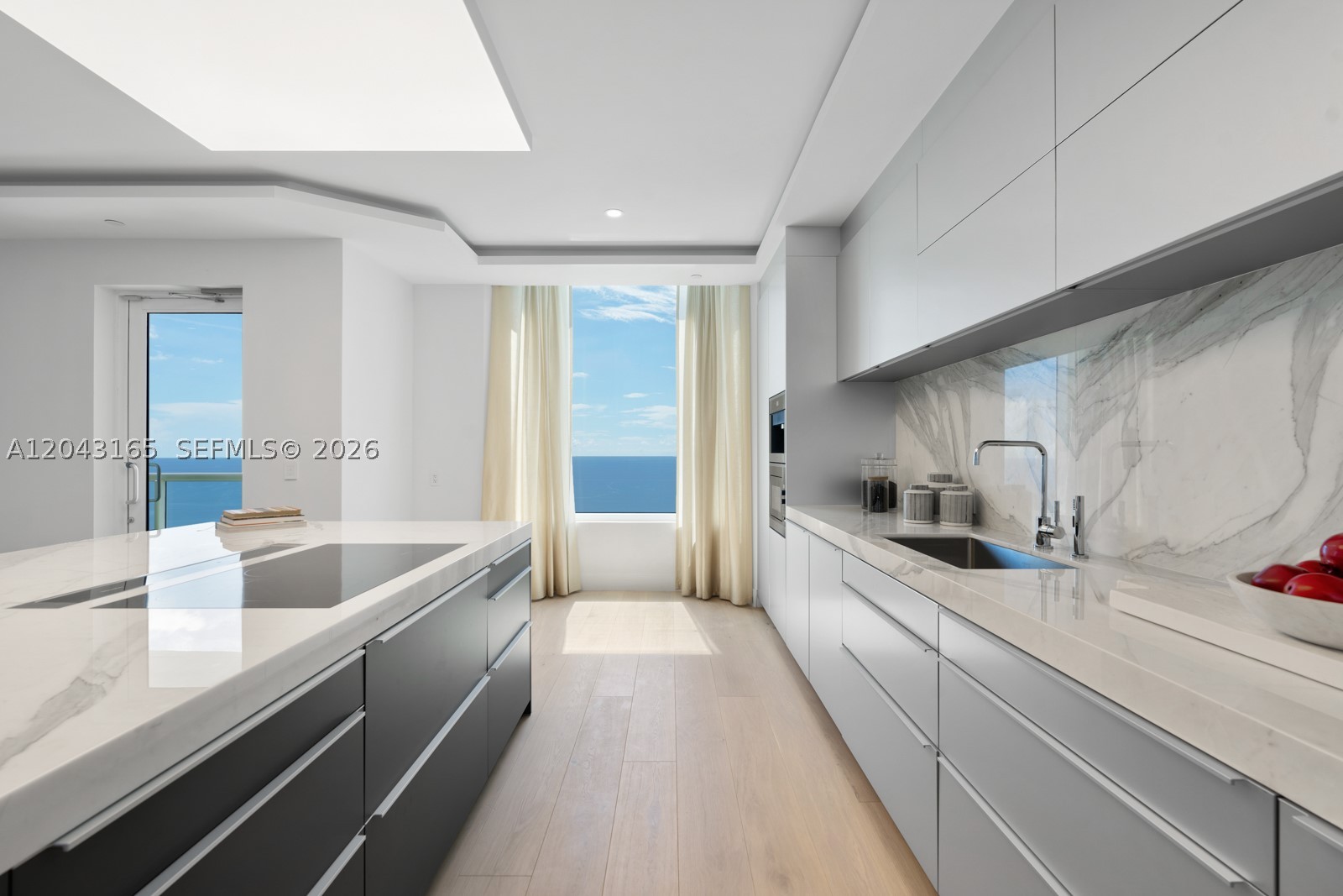 17875 Collins Ave #PH5002 Sunny Isles Beach, FL 33160