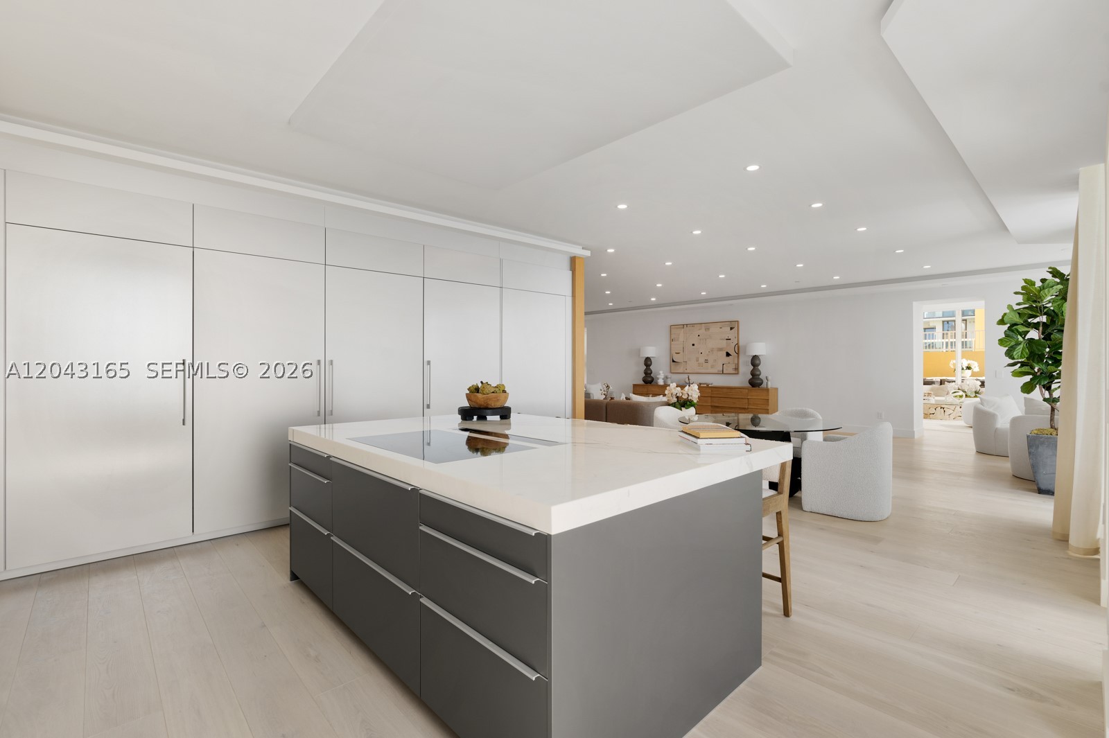 17875 Collins Ave #PH5002 Sunny Isles Beach, FL 33160
