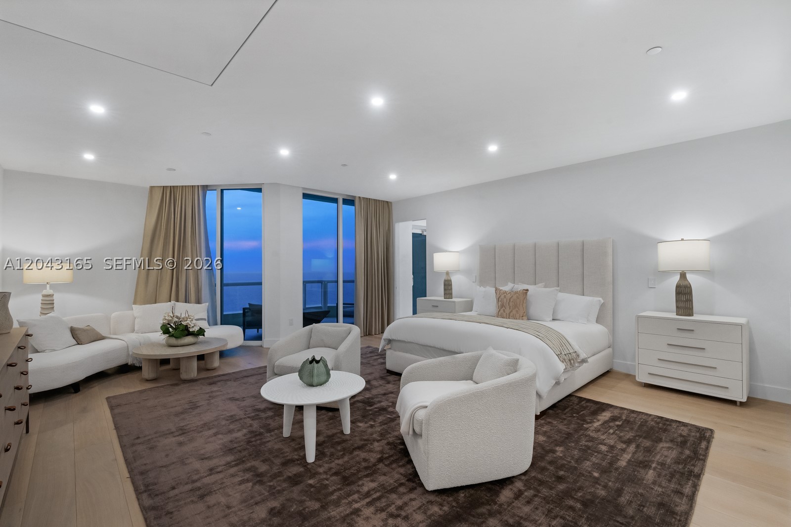 17875 Collins Ave #PH5002 Sunny Isles Beach, FL 33160