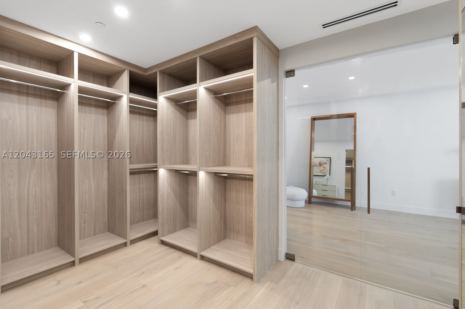 17875 Collins Ave #PH5002 Sunny Isles Beach, FL 33160
