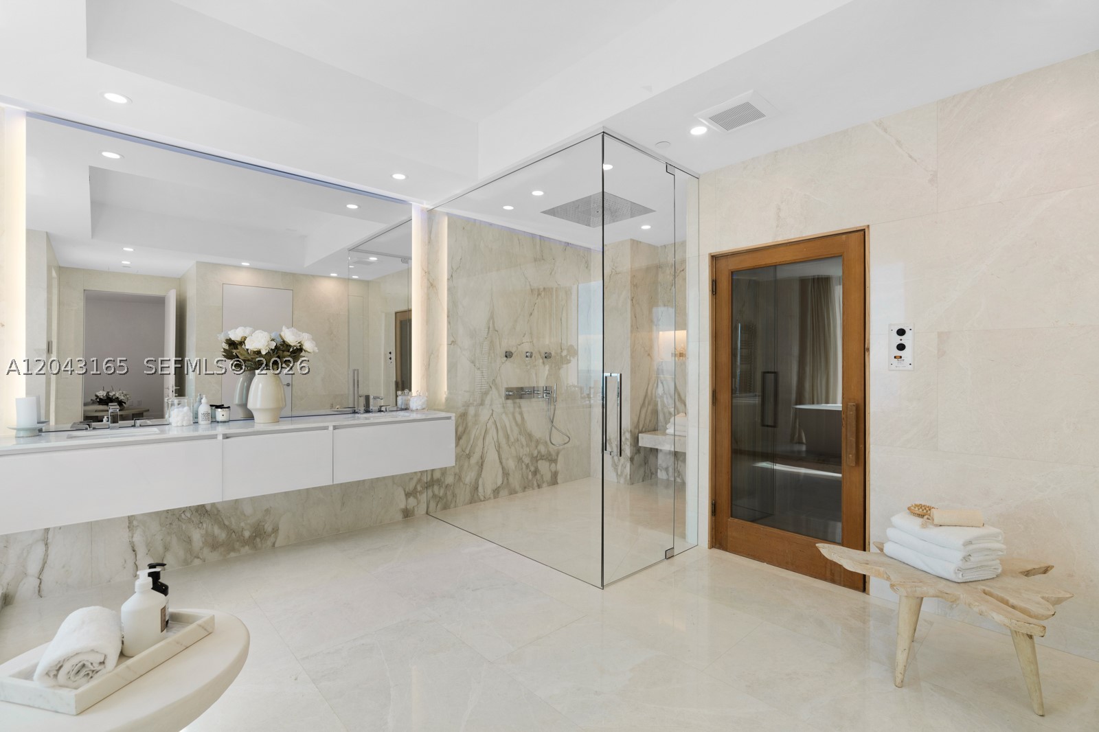 17875 Collins Ave #PH5002 Sunny Isles Beach, FL 33160