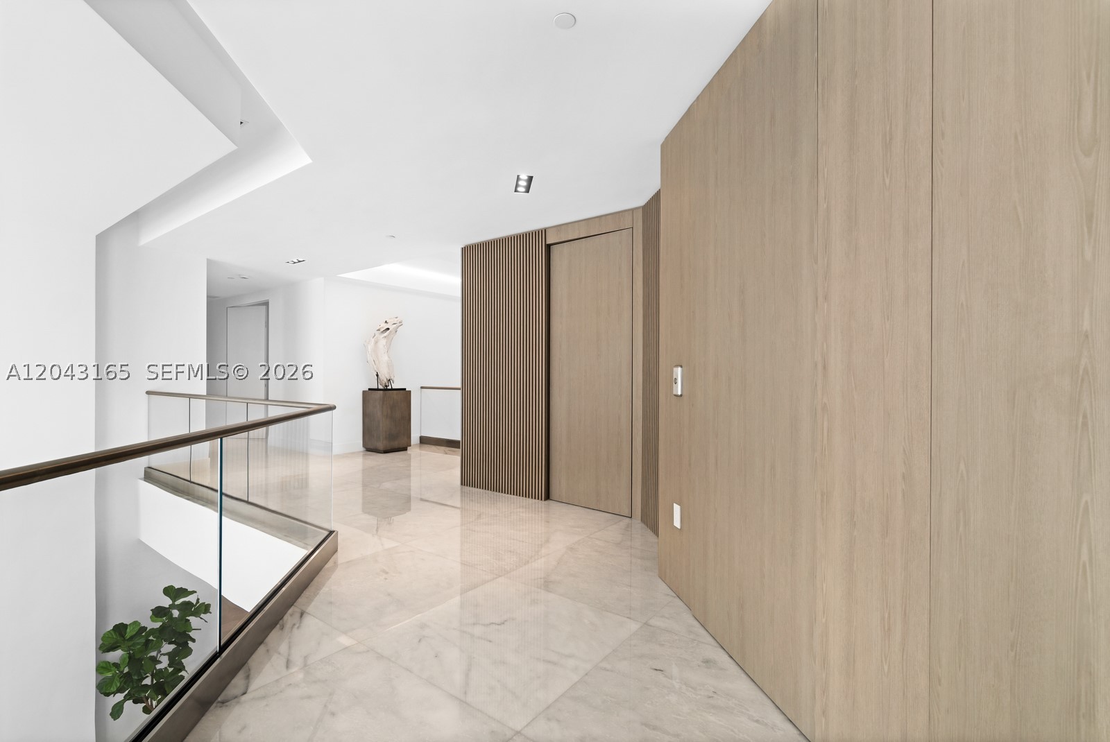 17875 Collins Ave #PH5002 Sunny Isles Beach, FL 33160