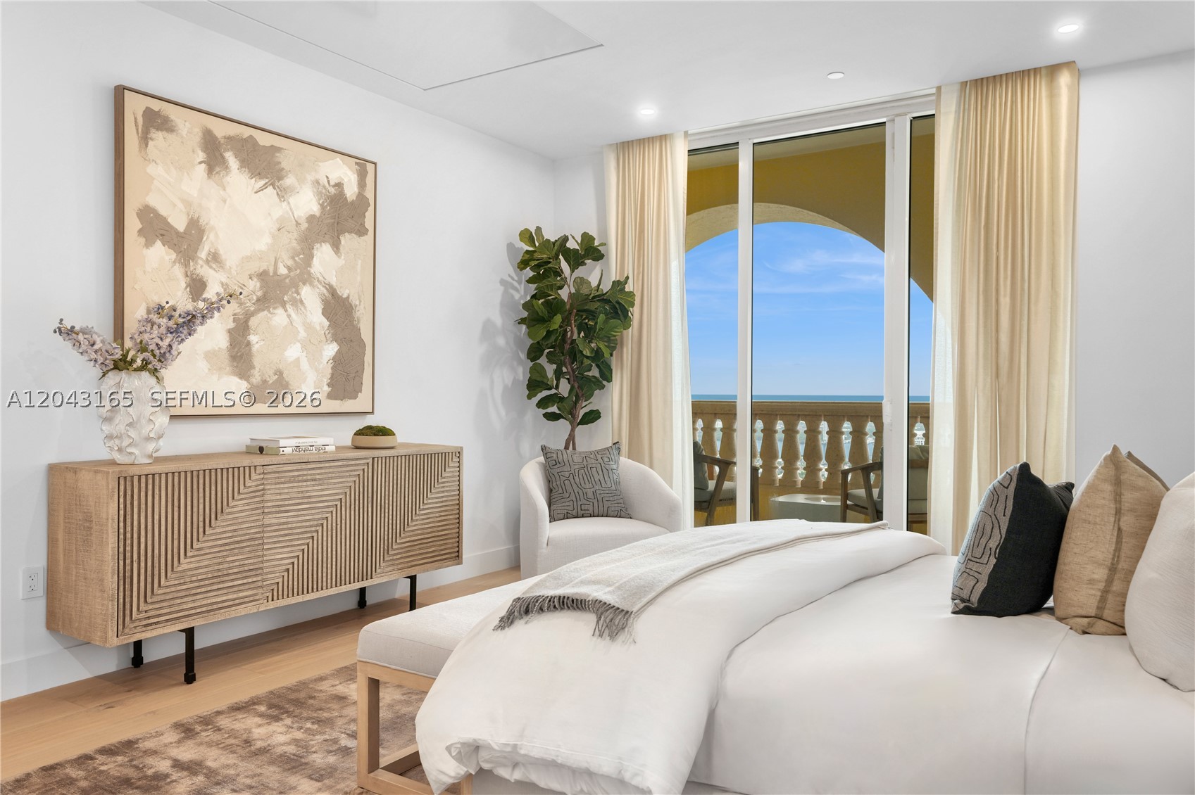 17875 Collins Ave #PH5002 Sunny Isles Beach, FL 33160