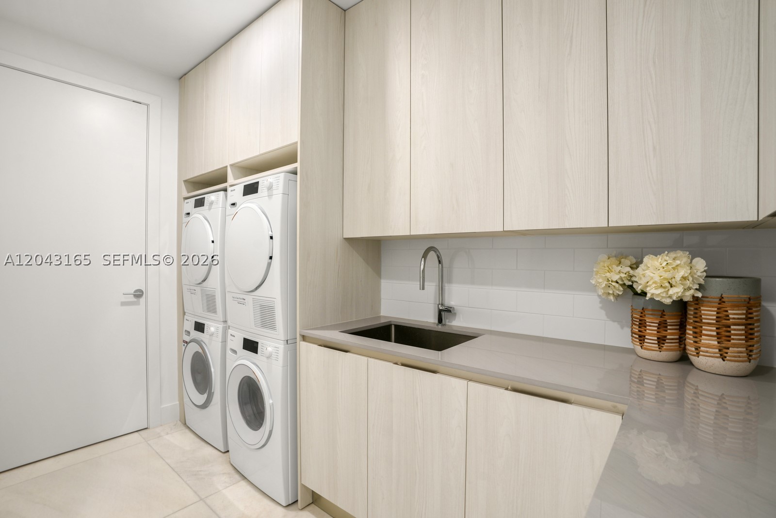 17875 Collins Ave #PH5002 Sunny Isles Beach, FL 33160