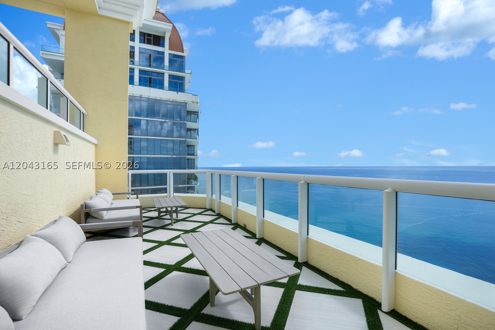 17875 Collins Ave #PH5002 Sunny Isles Beach, FL 33160