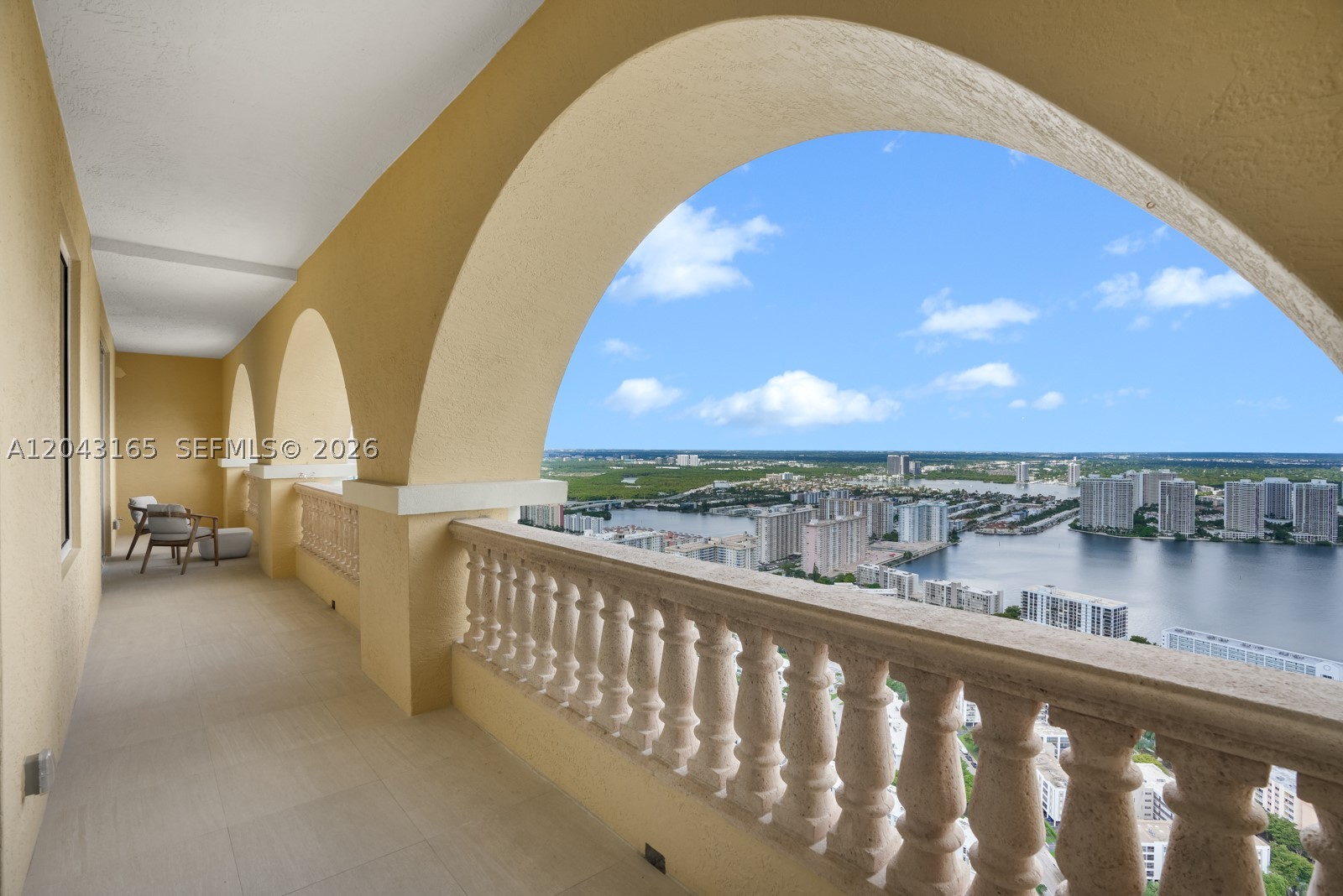 17875 Collins Ave #PH5002 Sunny Isles Beach, FL 33160