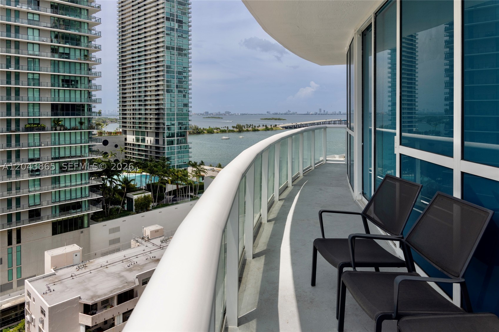 480 NE 30th St #1507 Miami, FL 33137