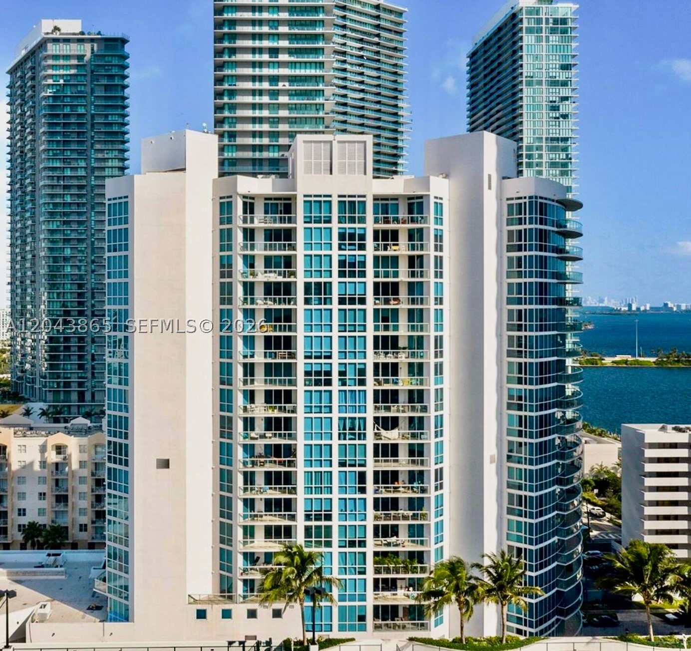 480 NE 30th St #1507 Miami, FL 33137