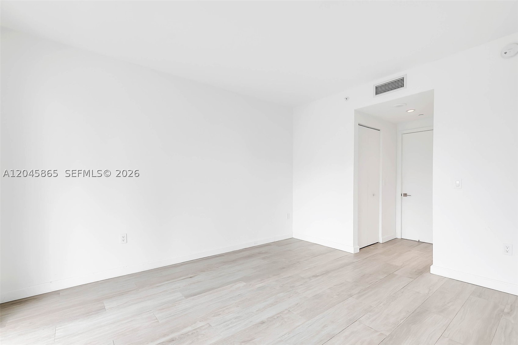 image Brickell Heights West22