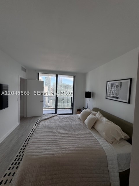 image Brickell Heights West25