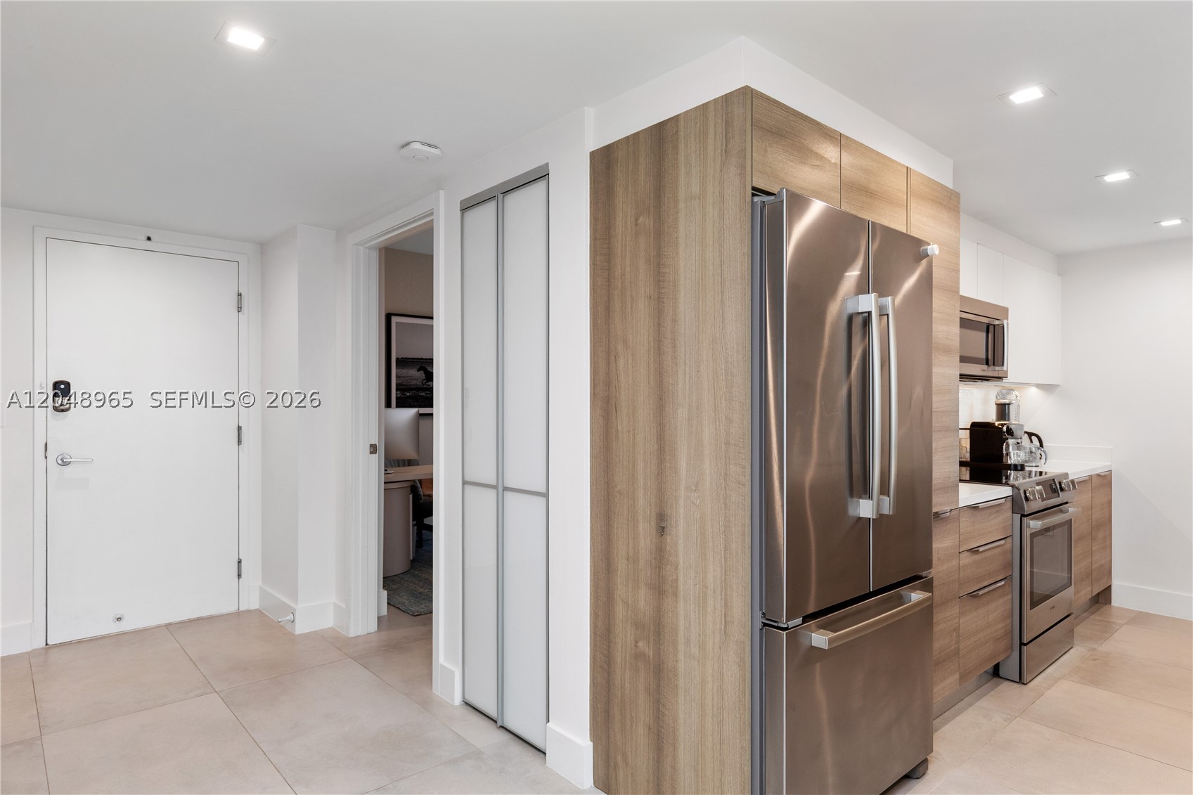 9940 W Bay Hbr Dr #7G-S Bay Harbor Islands, FL 33154