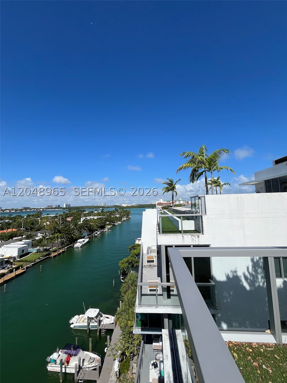 9940 W Bay Hbr Dr #7G-S Bay Harbor Islands, FL 33154