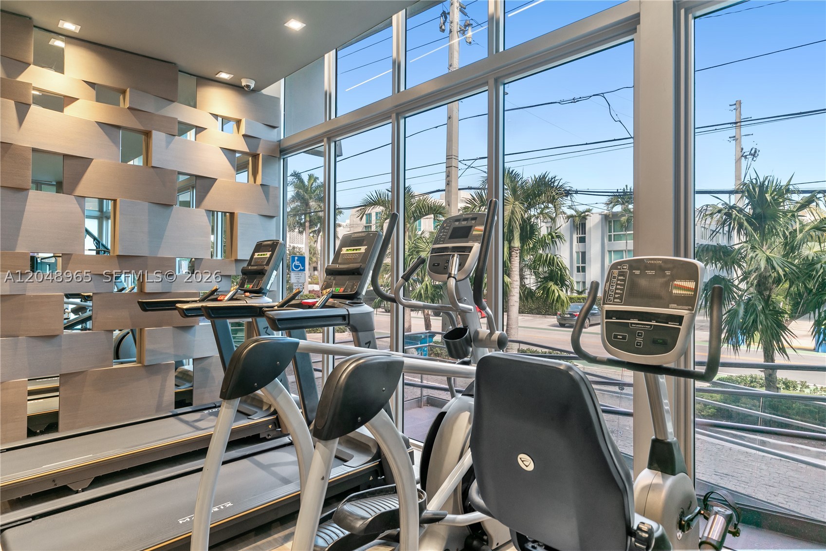 9940 W Bay Hbr Dr #7G-S Bay Harbor Islands, FL 33154