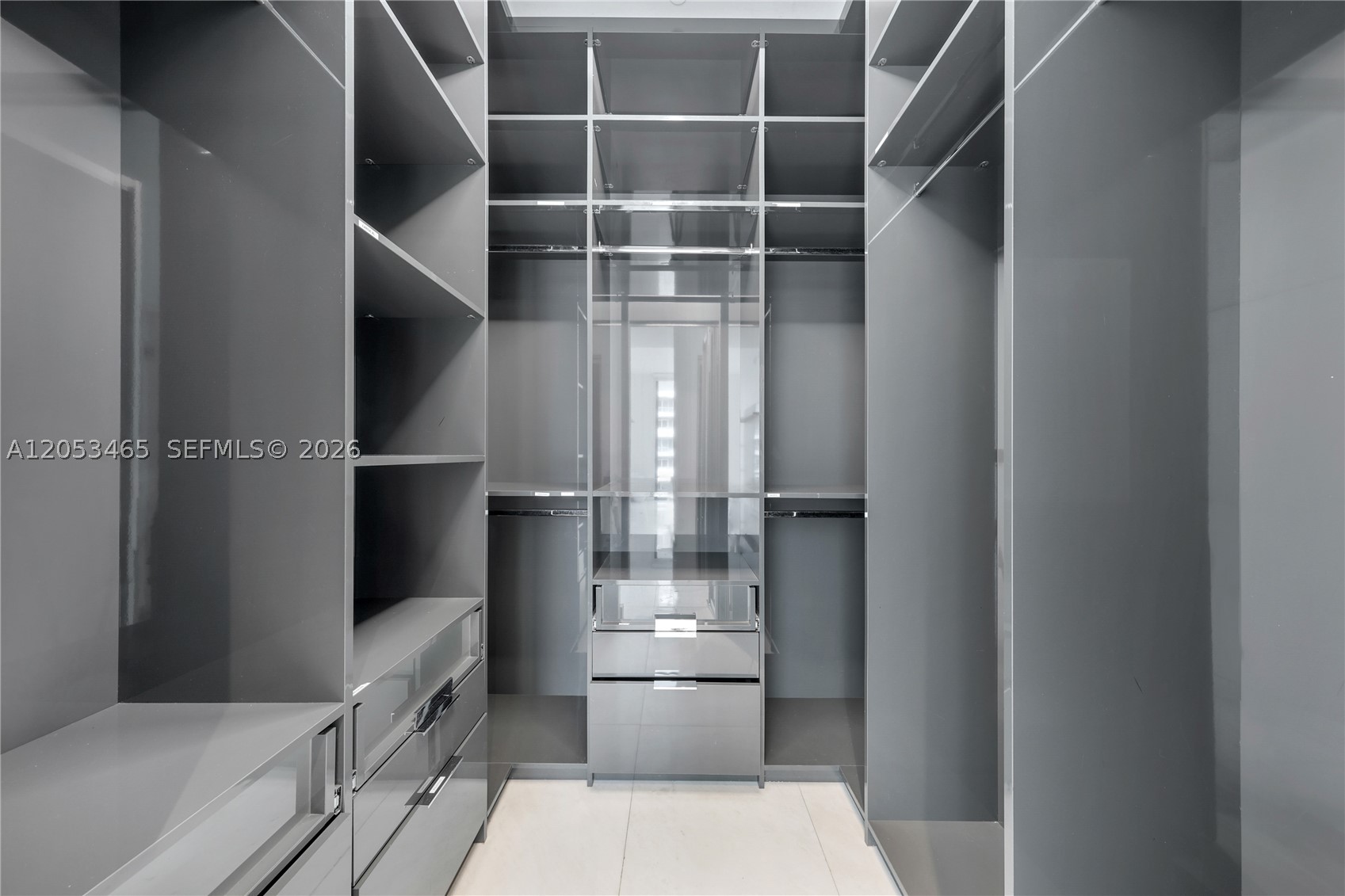 image Dua Miami (SLS Brickell)17
